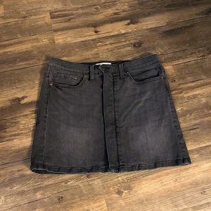 Madewell black denim full zip mini skirt size 26